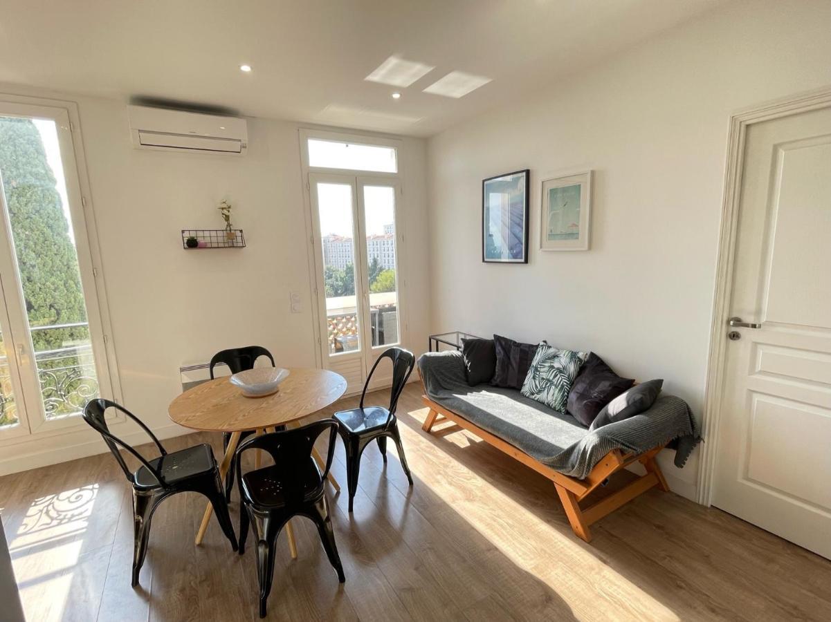 Nice Renting - Cambrai - Luxurious Sea View Terrasse - King Bed - Parking - Ac - Fully Equipped Екстериор снимка